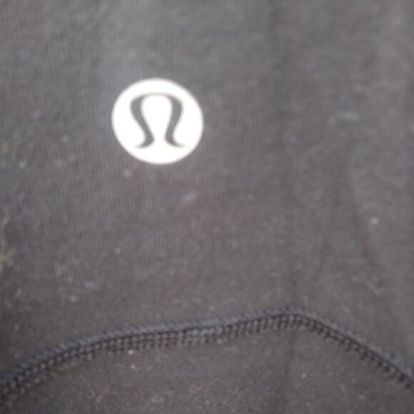LuLuLemon Black Halter Tank Top Women's - No Tags - See Measurements - Picture 7 of 11